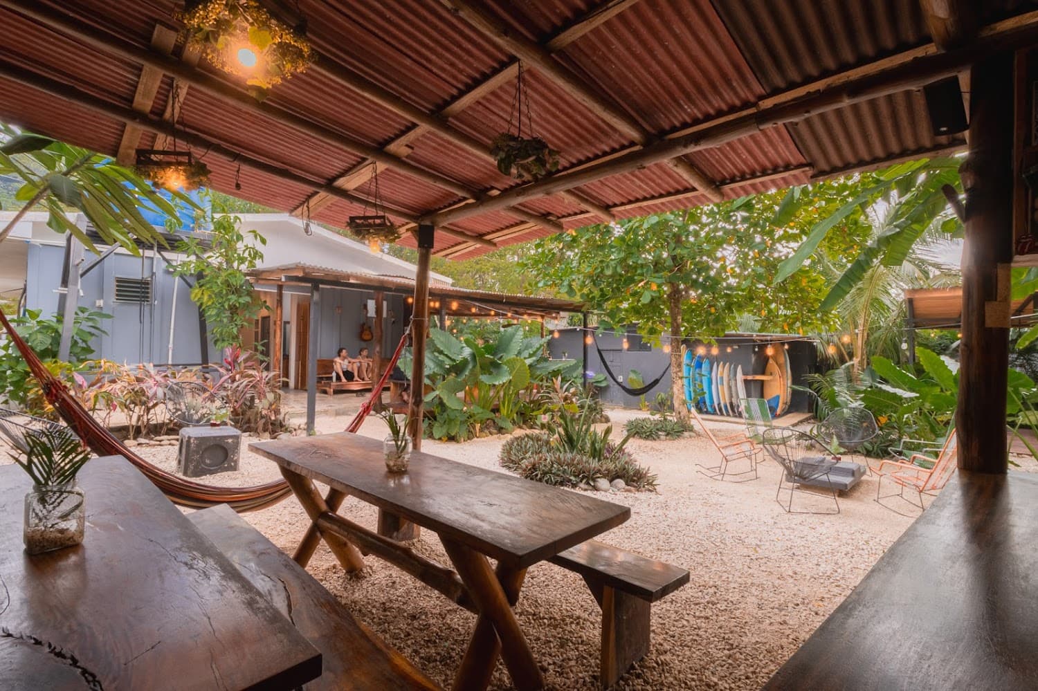 Akih Pods Hostel photo 3