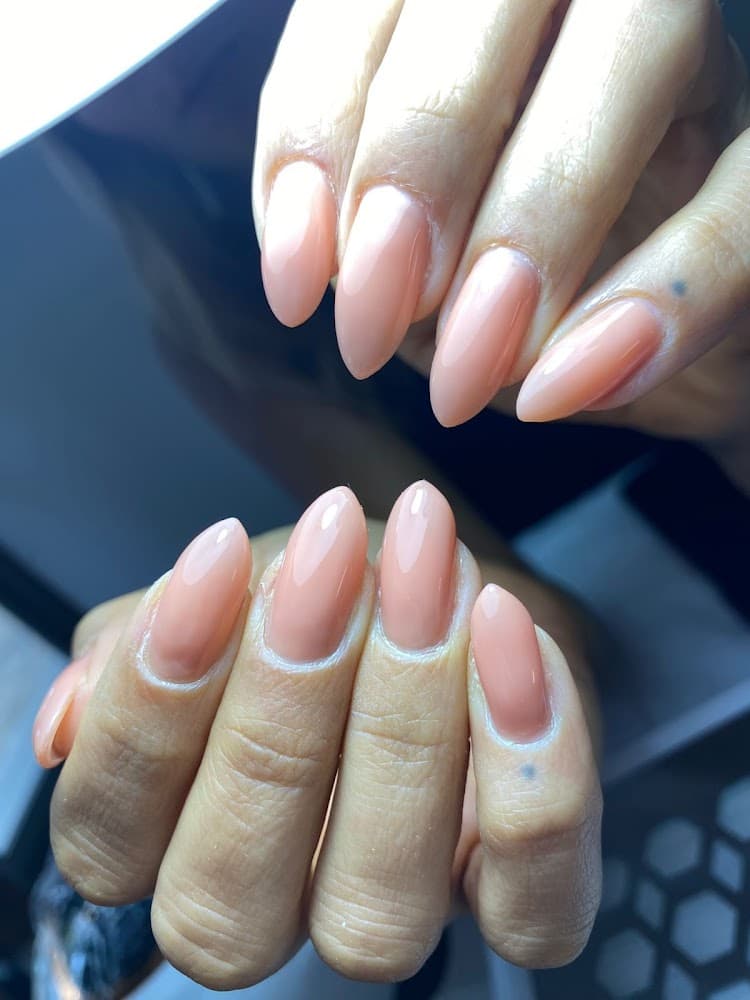 Cefra studio nails 💅🏼