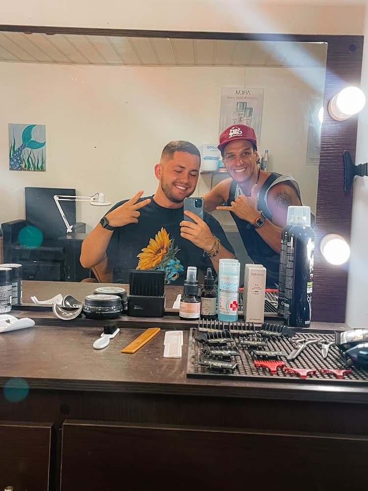 Julián Barbershop