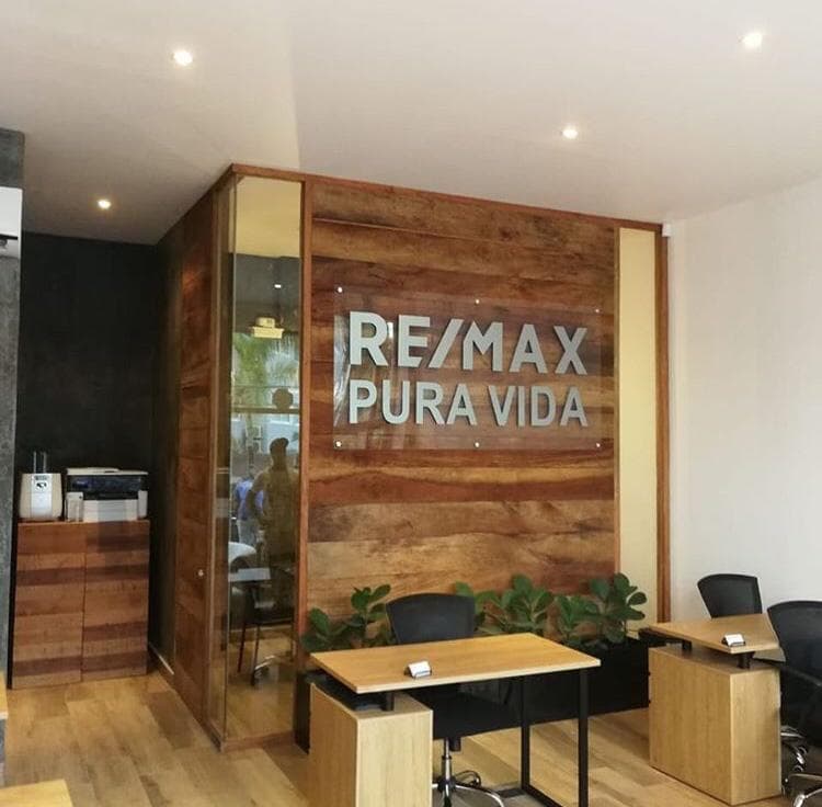 RE/MAX Pura Vida