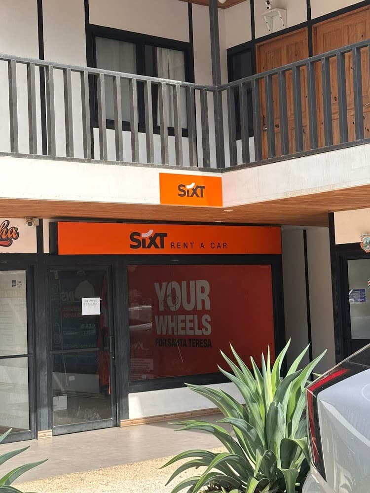 SiXT Rent a Car - Santa Teresa