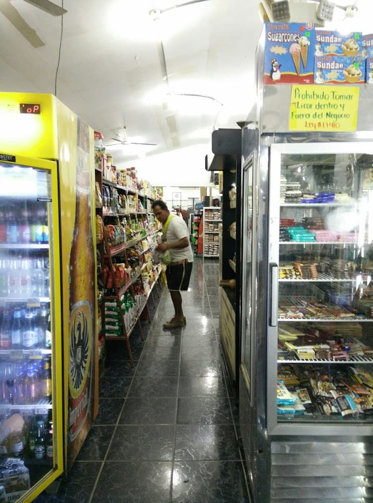 Super Ronny's #1 photo 3