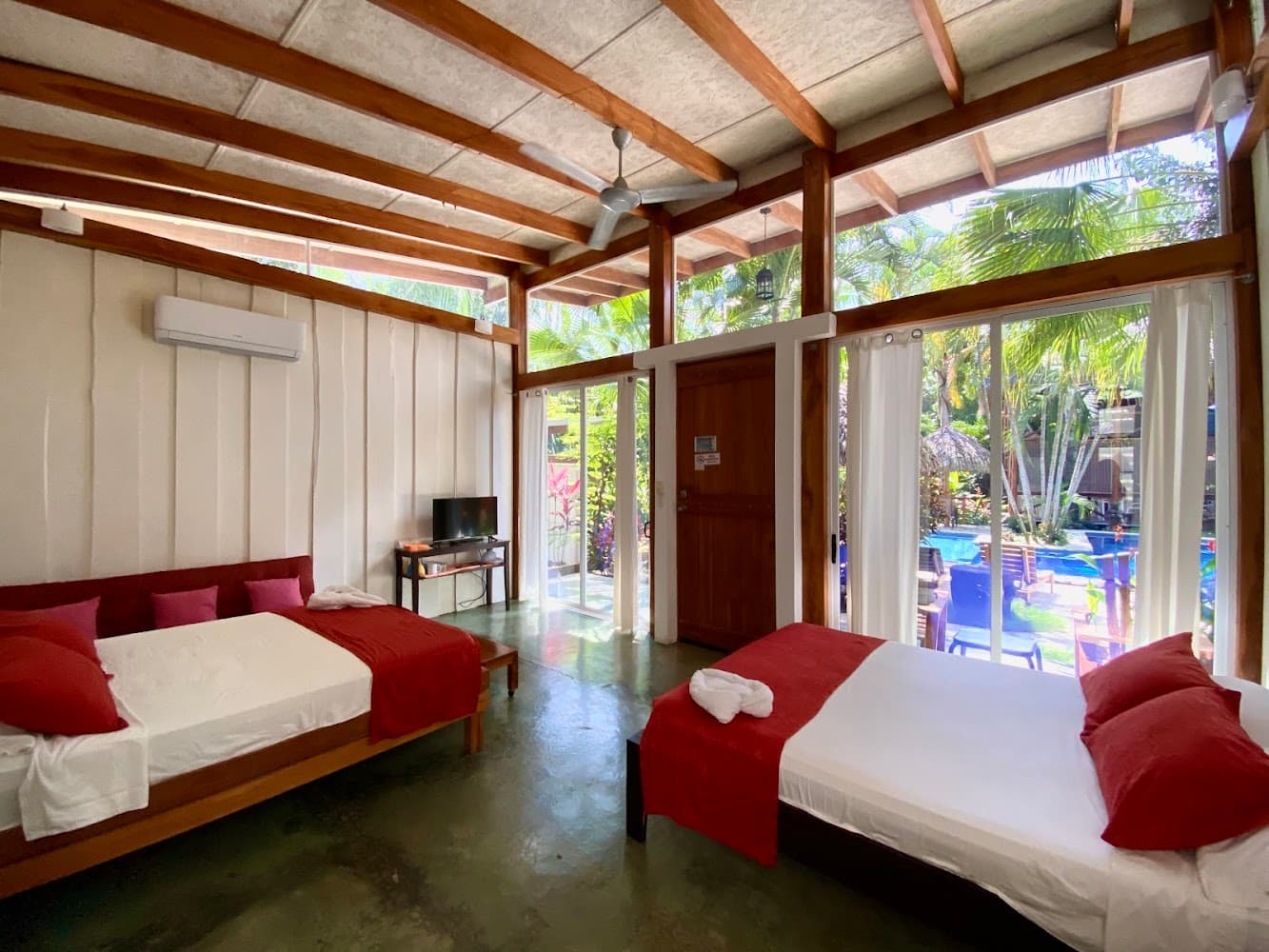 Fuego Lodge Hotel & Yoga Resort, Santa Teresa, CR photo 2